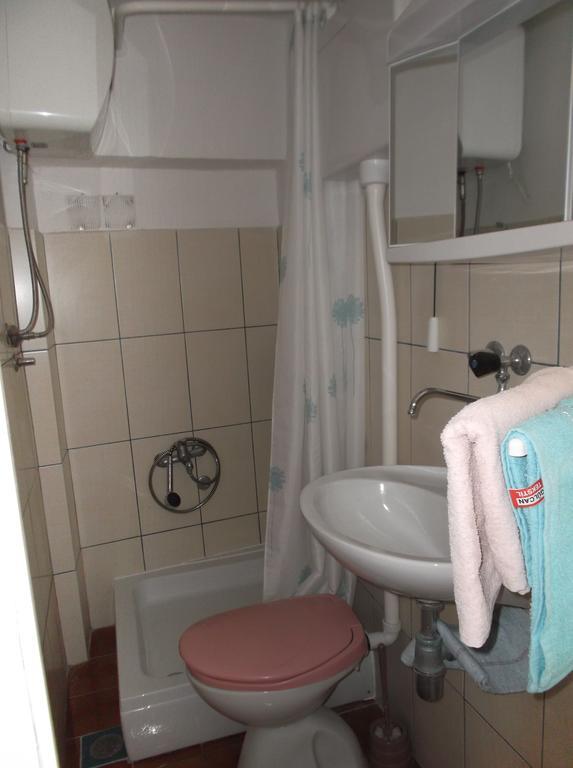 Neda Apartment Муртер Екстер'єр фото