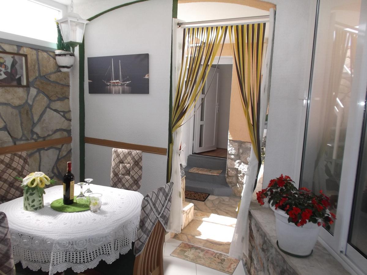 Neda Apartment Муртер Екстер'єр фото